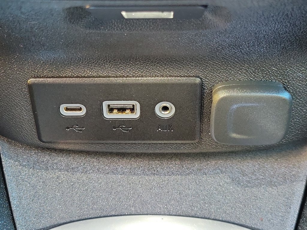 Used 2024 Chevrolet Malibu LT FWD image 26