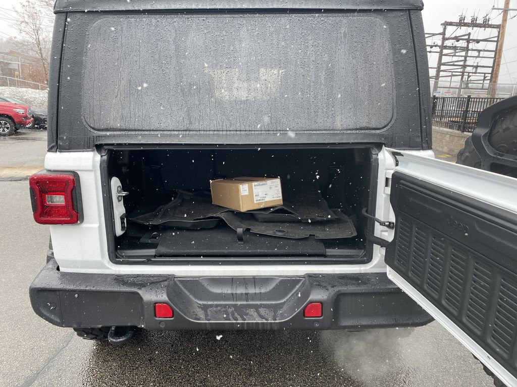 Certified 2022 Jeep Wrangler Unlimited Sport image 13