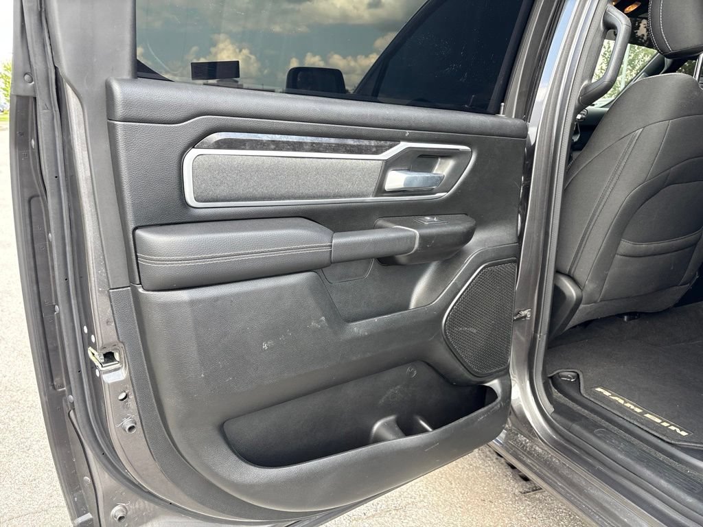 Used 2022 RAM 1500 Big Horn AWD/4WD image 17