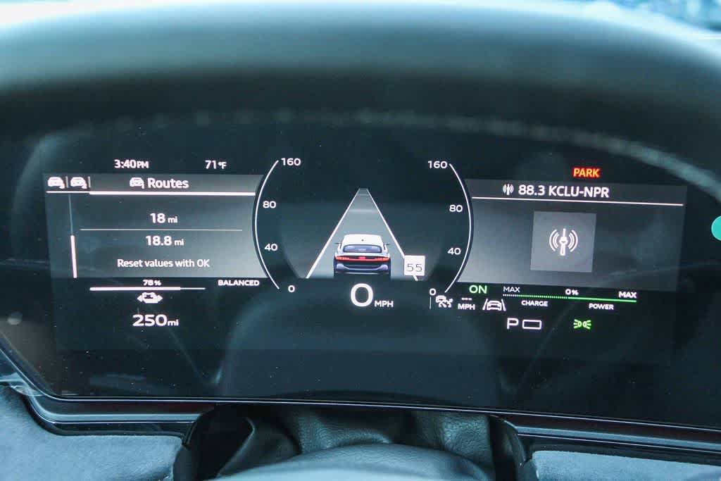 New 2025 Audi S6 e-tron Premium Plus AWD/4WD image 24