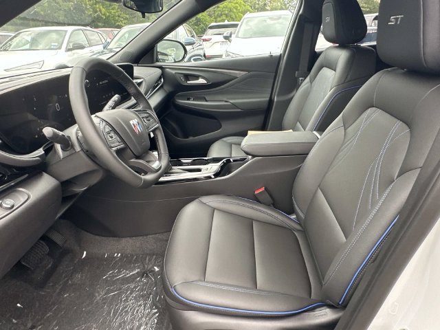 New 2026 Buick Envista Sport Touring w/ Convenience I Package FWD image 9