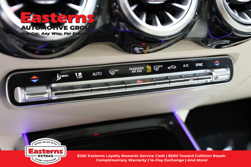 Used 2022 Mercedes-Benz GLB 250 4MATIC image 19