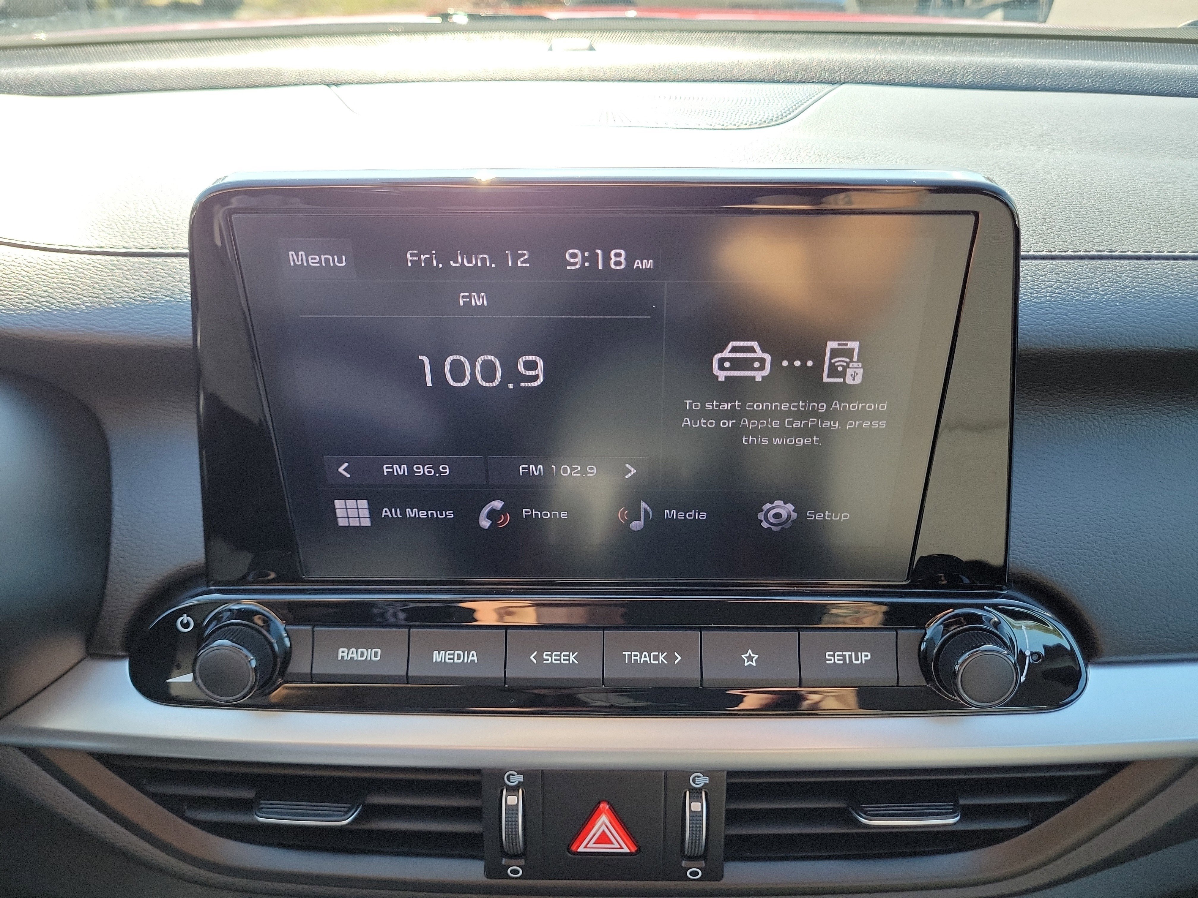 Certified 2023 Kia Forte LXS w/ LXS Technology Package FWD image 30