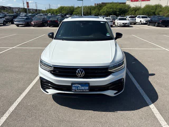 Used 2022 Volkswagen Tiguan SE R-Line FWD image 8