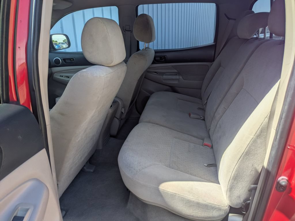 Used 2005 Toyota Tacoma PreRunner RWD image 10