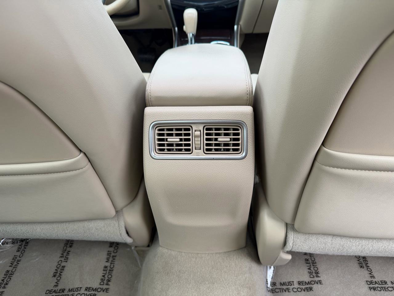 Used 2013 Nissan Altima 2.5 SL w/ Technology Pkg FWD image 23