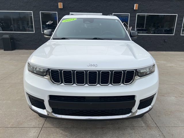 Certified 2024 Jeep Grand Cherokee L Laredo w/ Luxury Tech Group I image 2
