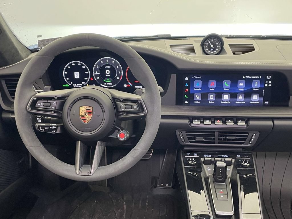 Certified 2026 Porsche 911 Carrera GTS RWD image 24