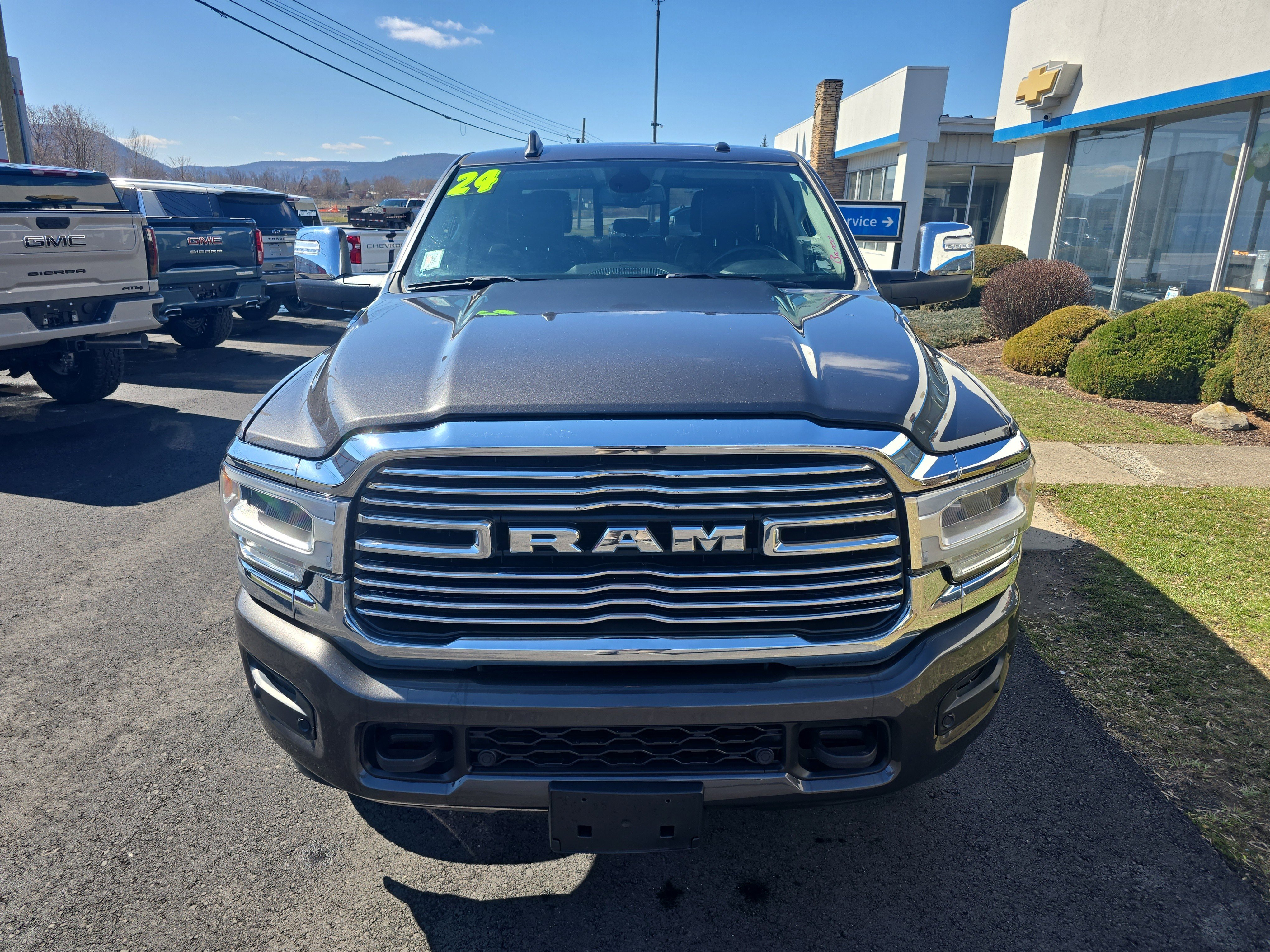 Used 2024 RAM 2500 Laramie image 8