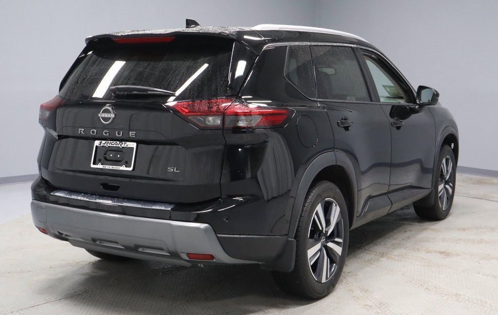 Certified 2024 Nissan Rogue SL w/ SL Premium Package image 11