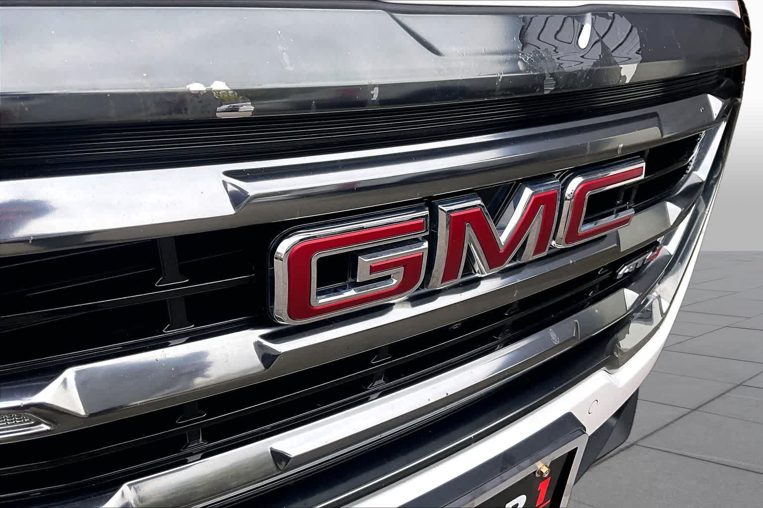 Used 2023 GMC Terrain AT4 w/ Infotainment Package II AWD/4WD image 29