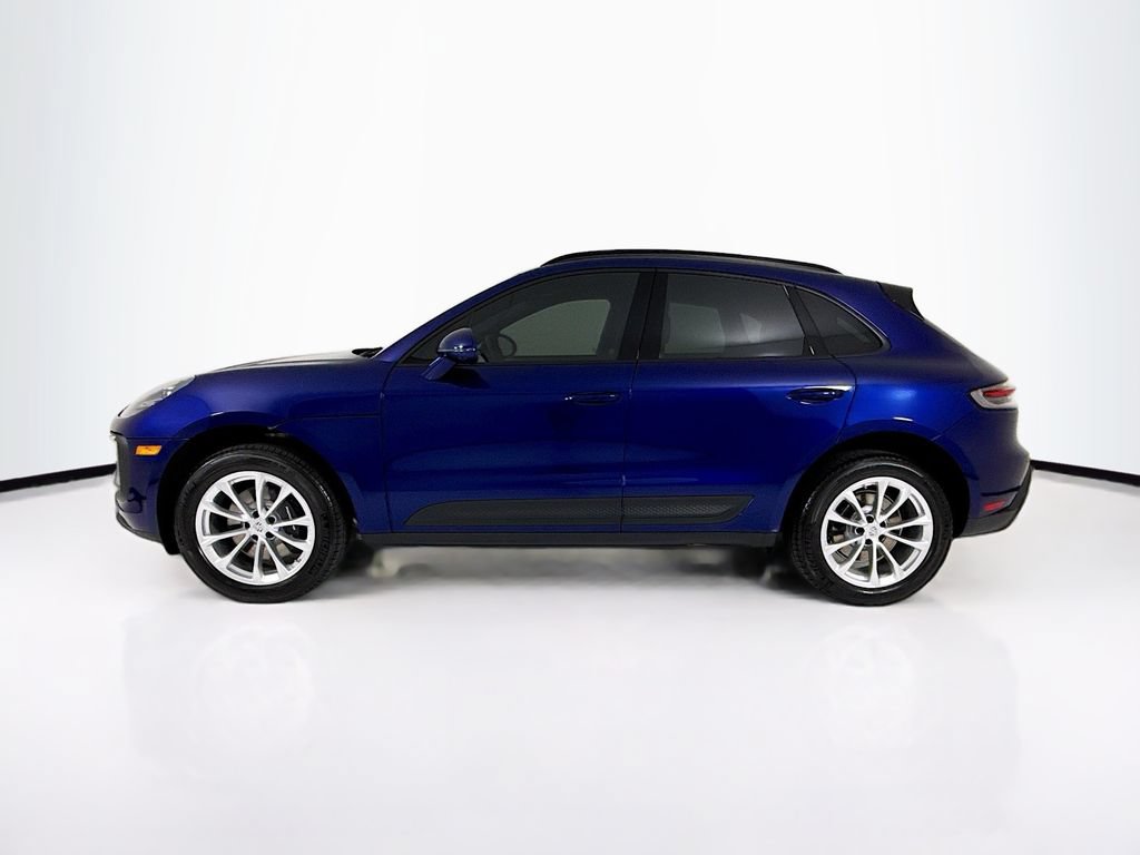 New 2026 Porsche Macan AWD/4WD image 2
