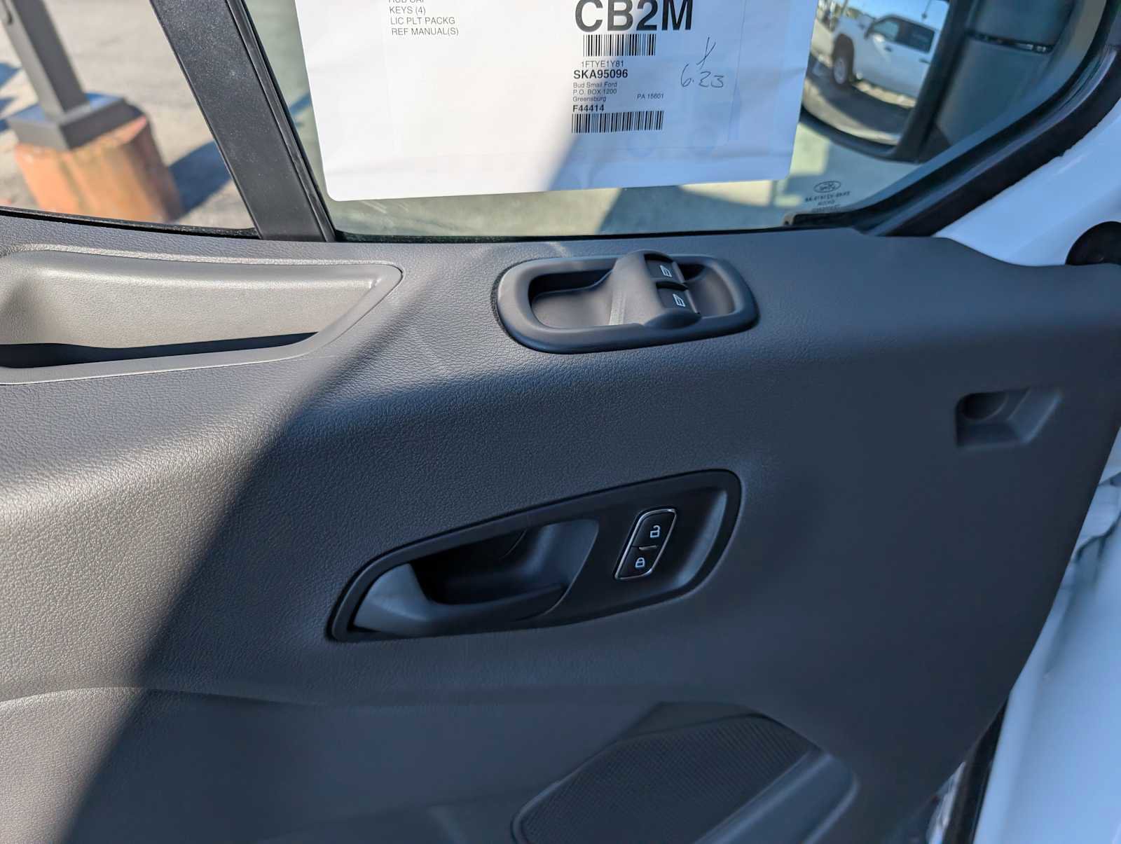 New 2025 Ford Transit 150 Low Roof image 27