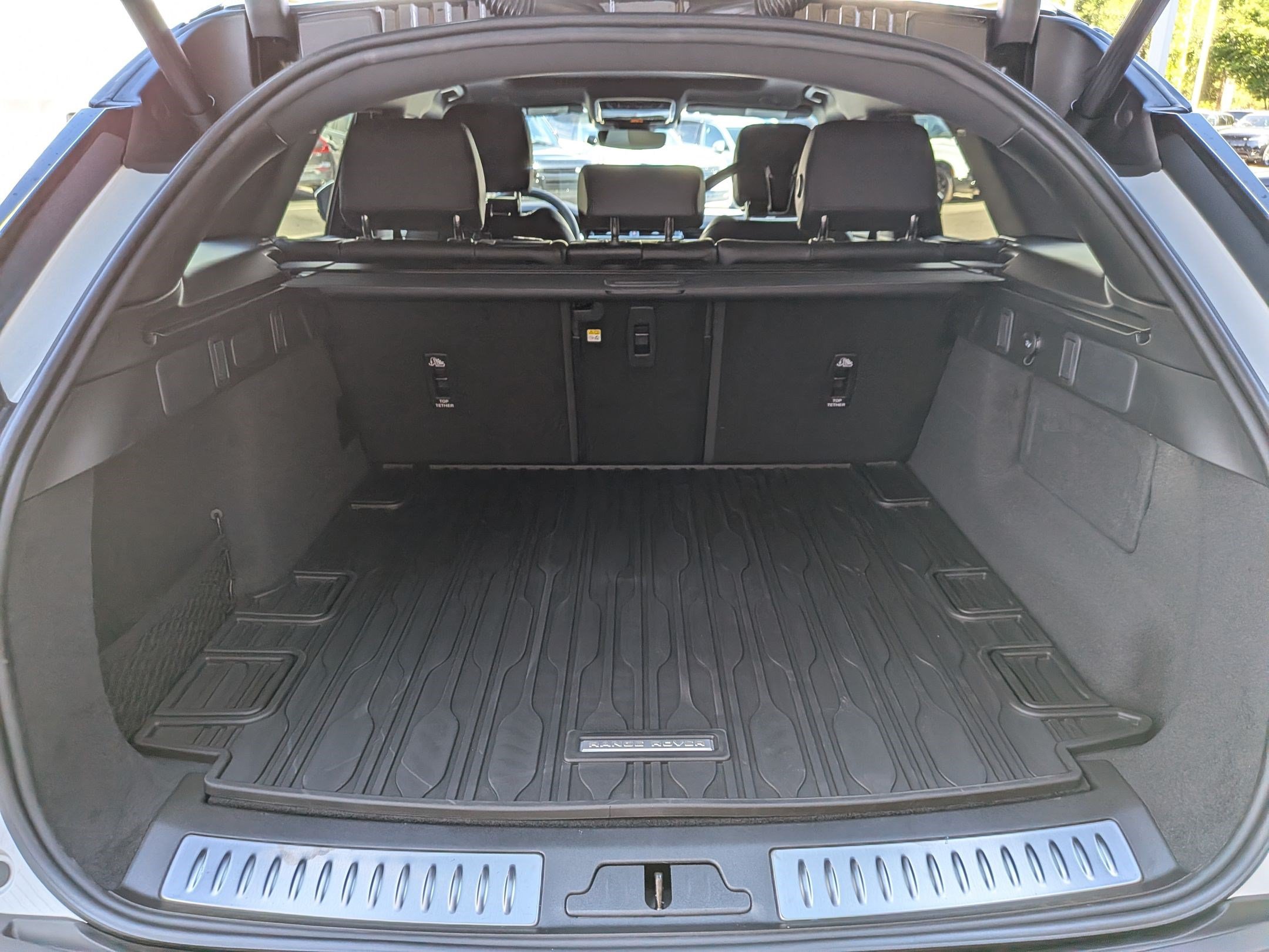 New 2026 Land Rover Range Rover Velar S AWD/4WD image 29