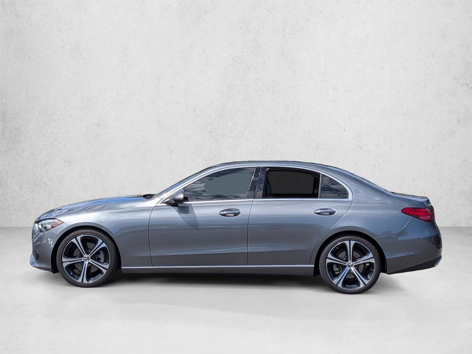 Used 2023 Mercedes-Benz C 300 Sedan image 9