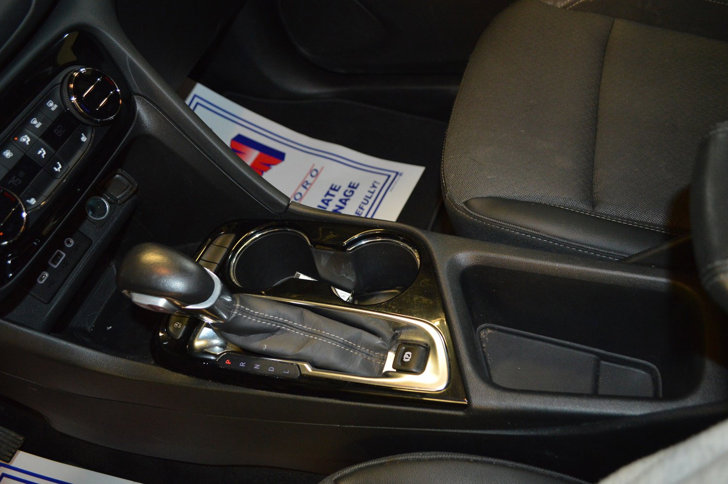 Used 2022 Buick Encore GX Select image 18