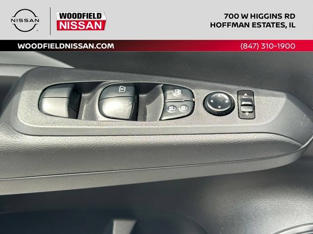 Certified 2023 Nissan Kicks SR w/ SR Premium Package FWD image 20