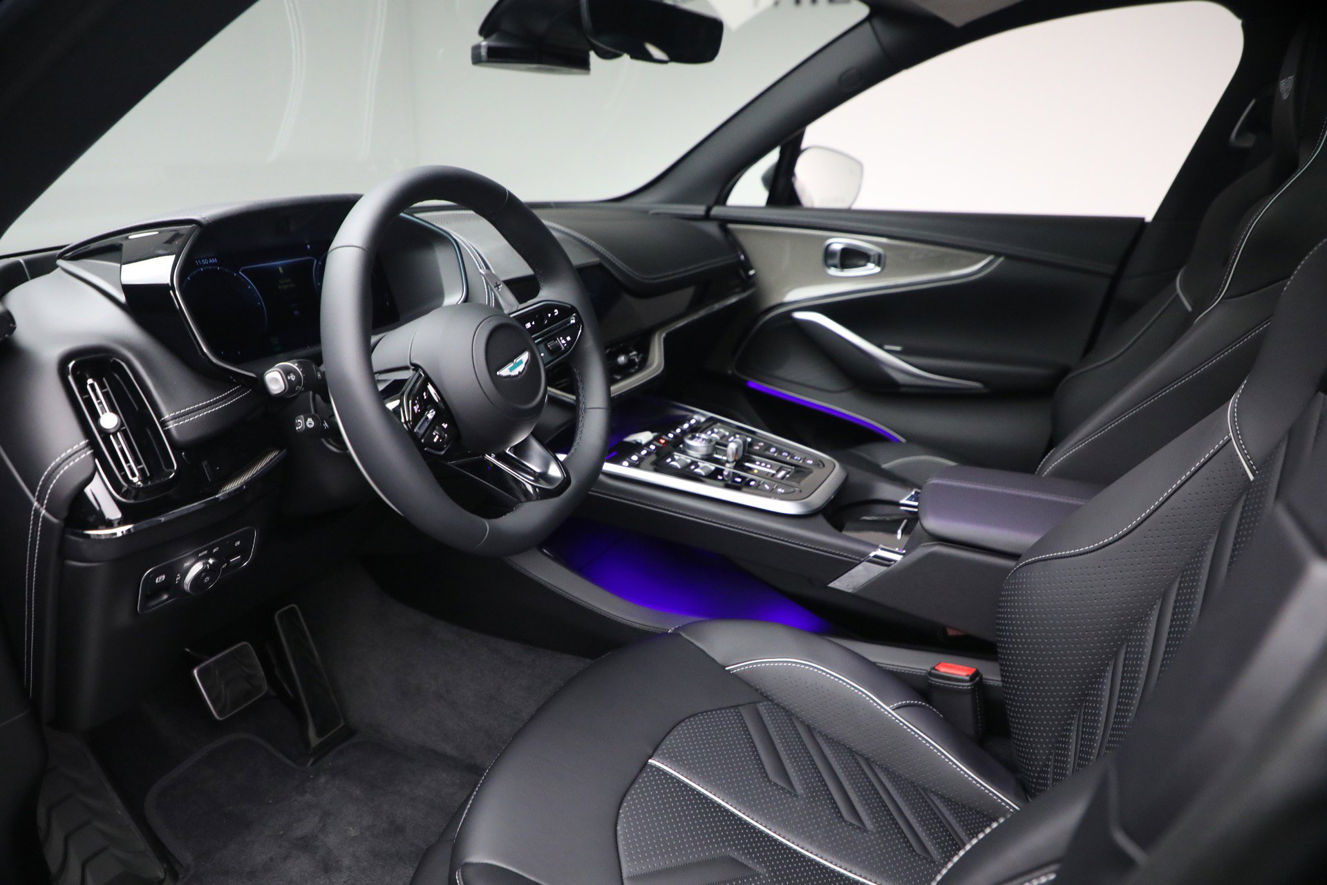 New 2026 Aston Martin DBX S image 15