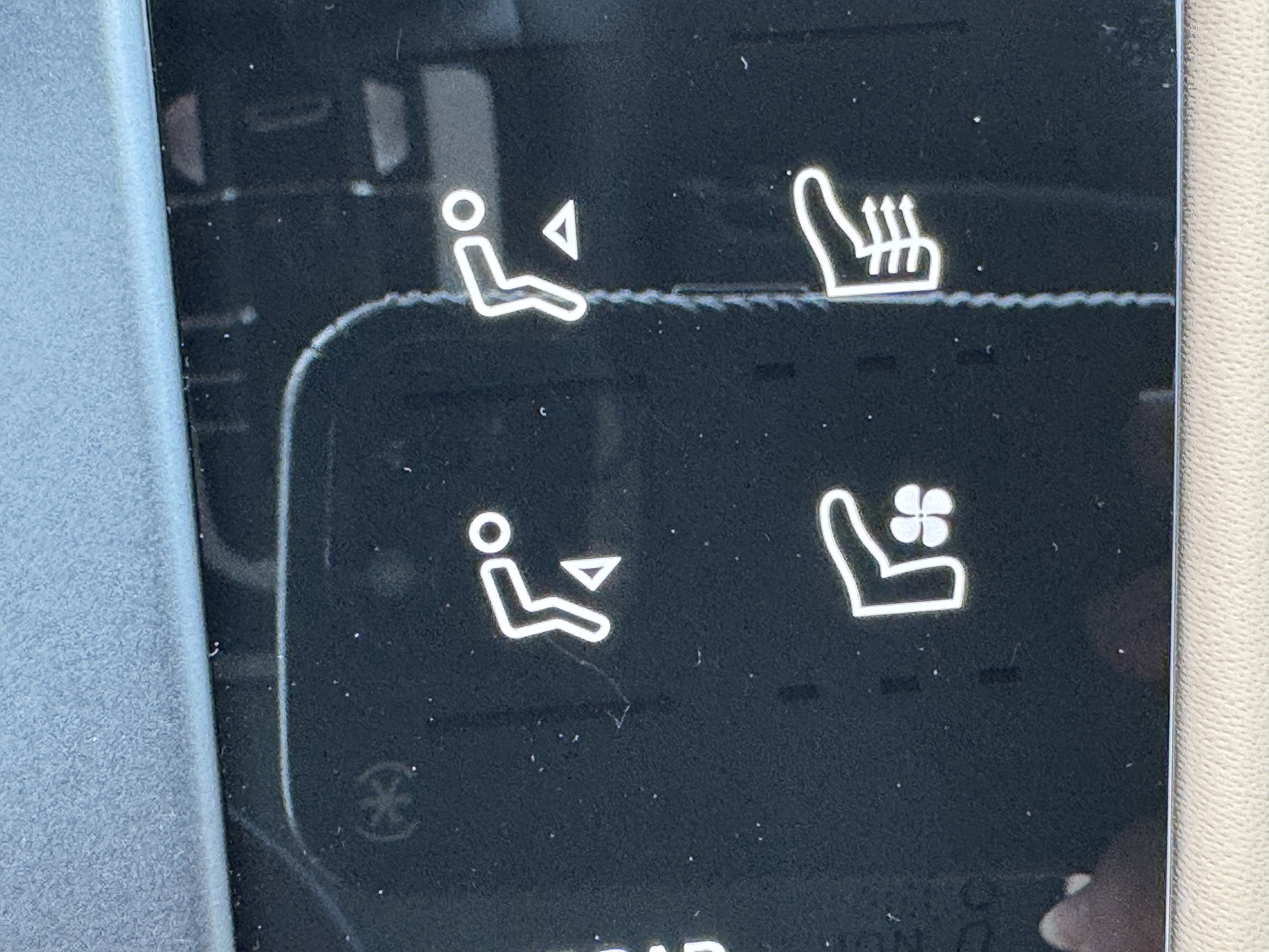 New 2026 Porsche Macan image 30