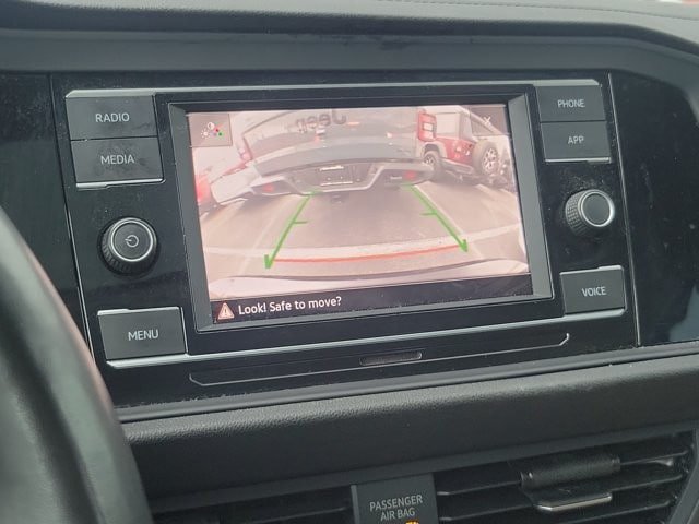 Used 2020 Volkswagen Jetta SE w/ SE Cold Weather Package FWD image 28