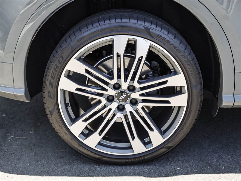 Used 2020 Audi SQ5 Premium w/ Convenience Package AWD/4WD image 13