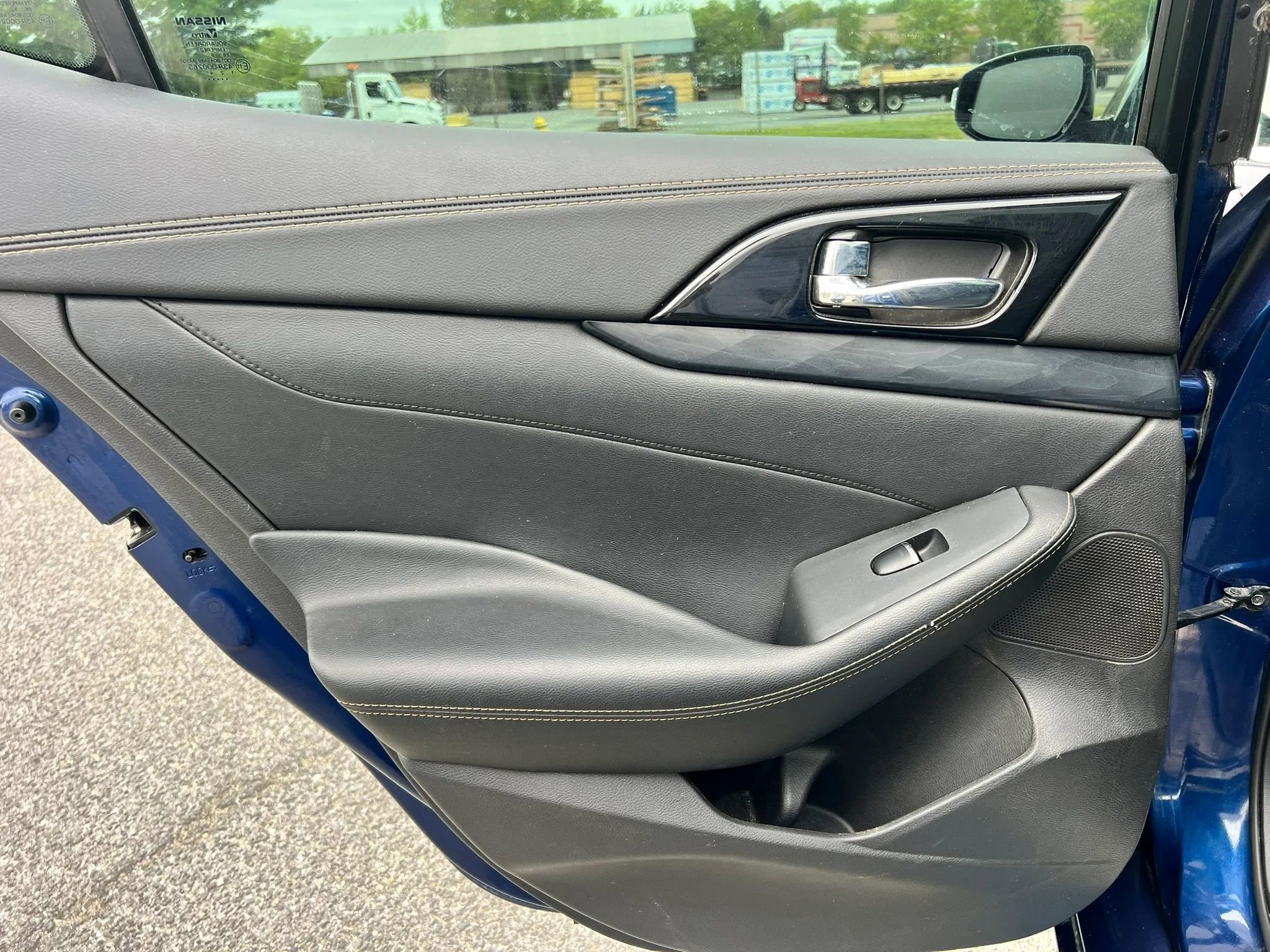 Used 2020 Nissan Maxima Platinum w/ Sport Mat Group FWD image 21