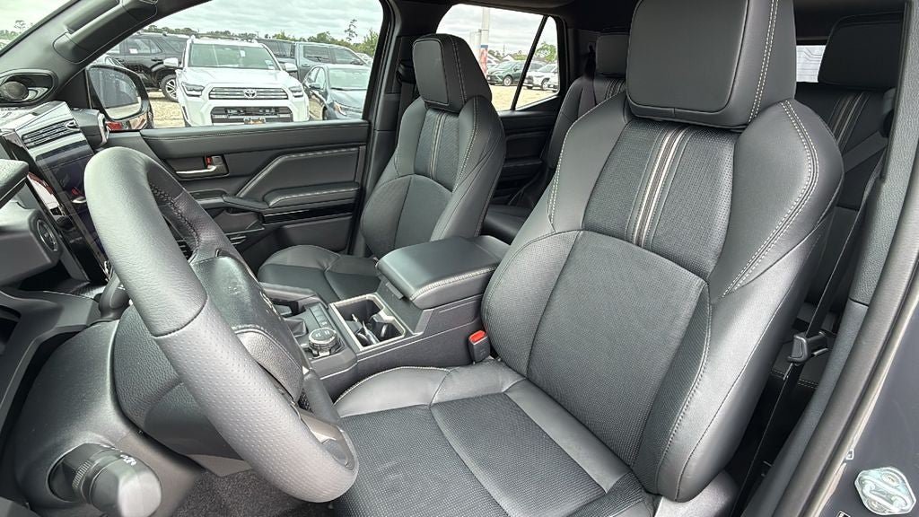 New 2026 Toyota 4Runner Limited AWD/4WD image 15