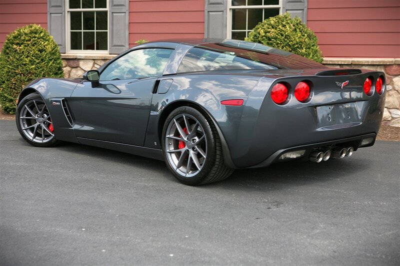 Used 2009 Chevrolet Corvette Z06 w/ Preferred Equipment Group RWD image 10