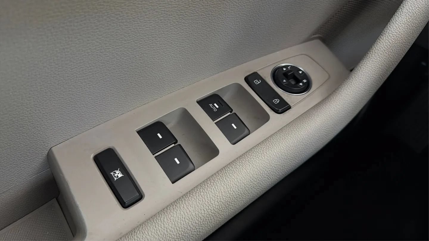 Used 2017 Hyundai Sonata SE FWD image 39