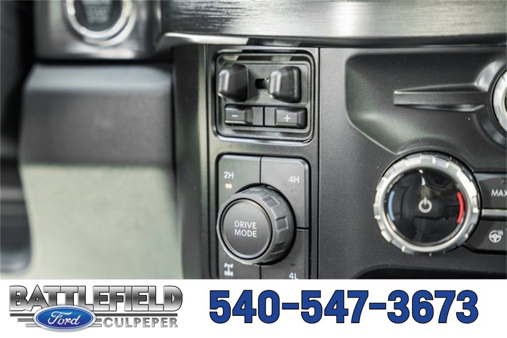 New 2026 Ford F350 Lariat w/ Chrome Package image 23