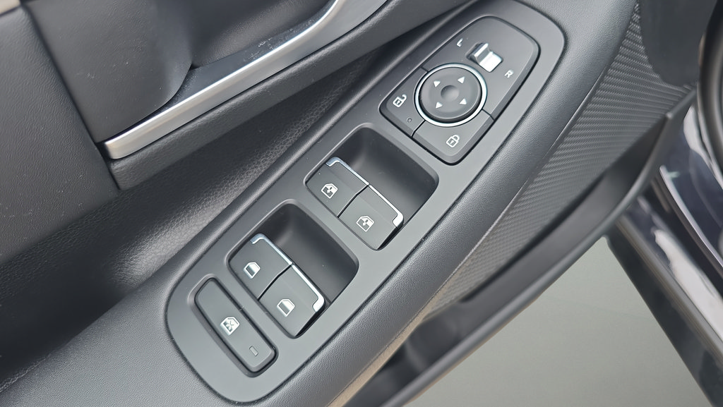 Certified 2026 Hyundai Sonata SEL AWD/4WD image 16