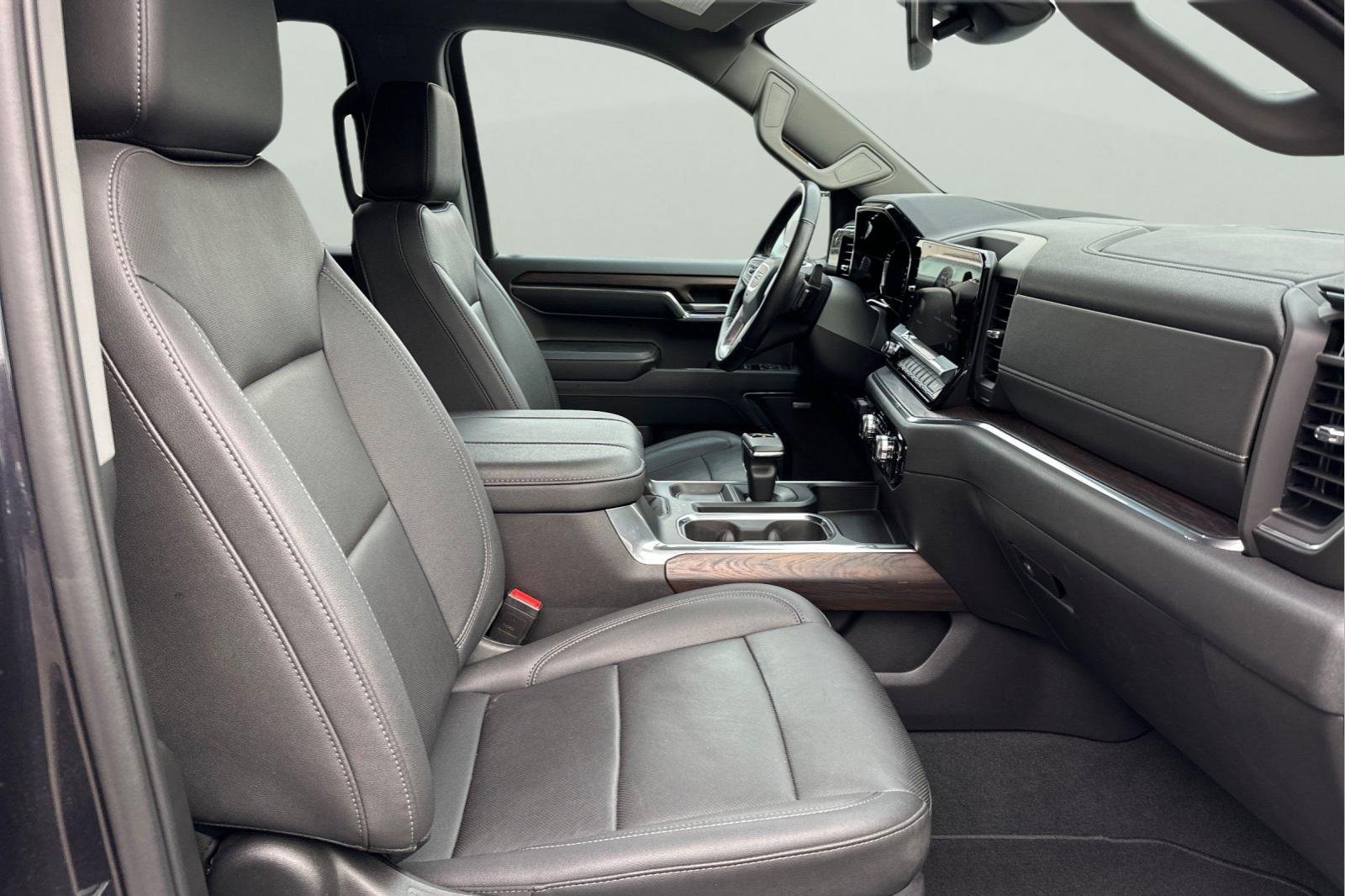 Used 2023 GMC Sierra 1500 SLT w/ SLT Premium Plus Package image 19