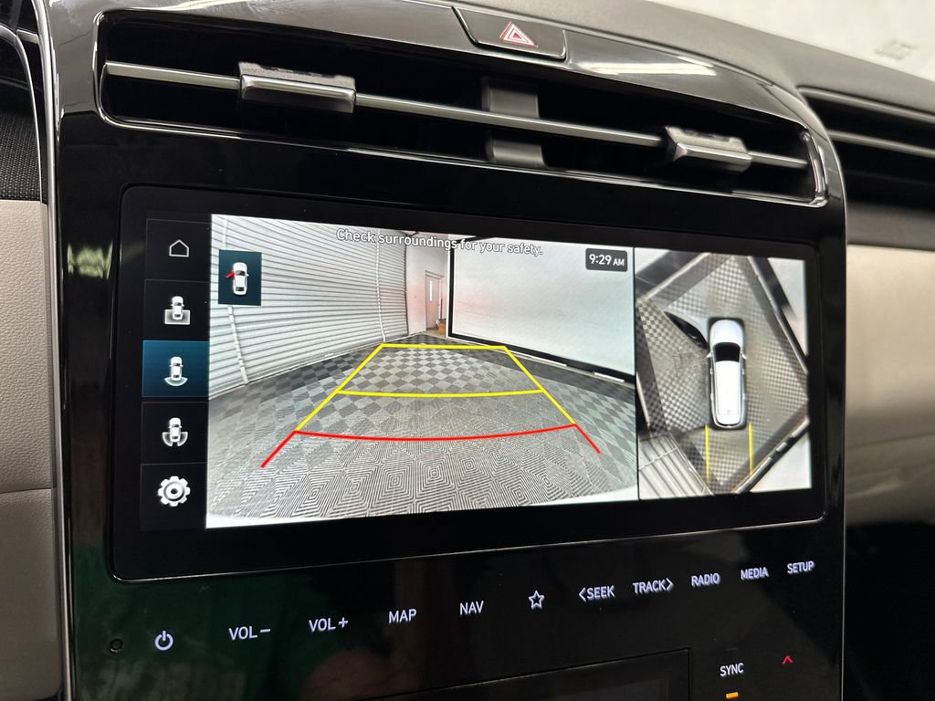 Used 2024 Hyundai Tucson Limited FWD image 32