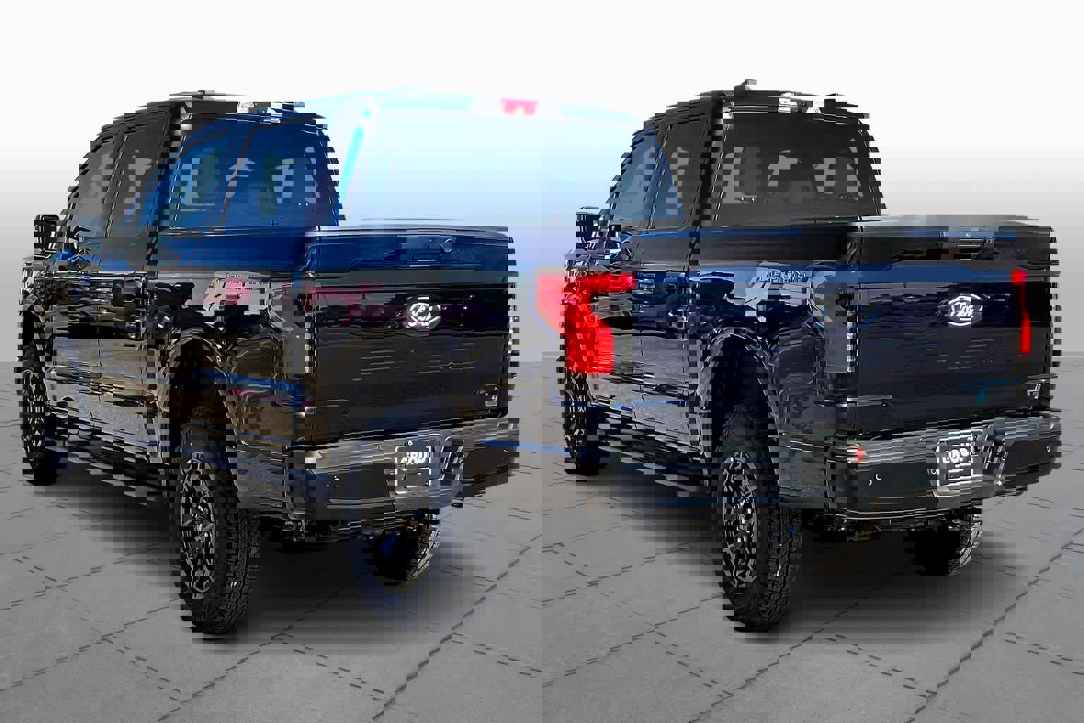 New 2025 Ford F150 Lightning XLT w/ Max Trailer Tow Package image 12