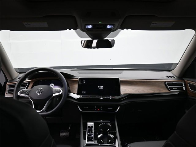 New 2026 Volkswagen Atlas SE image 10