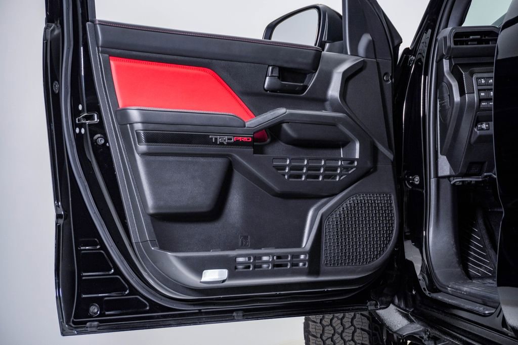 Used 2025 Toyota Tacoma TRD Pro image 31