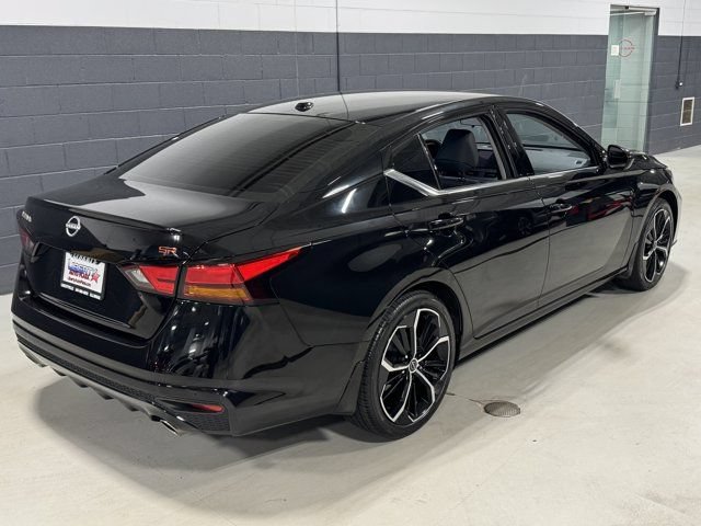 Used 2024 Nissan Altima 2.5 SR FWD image 19