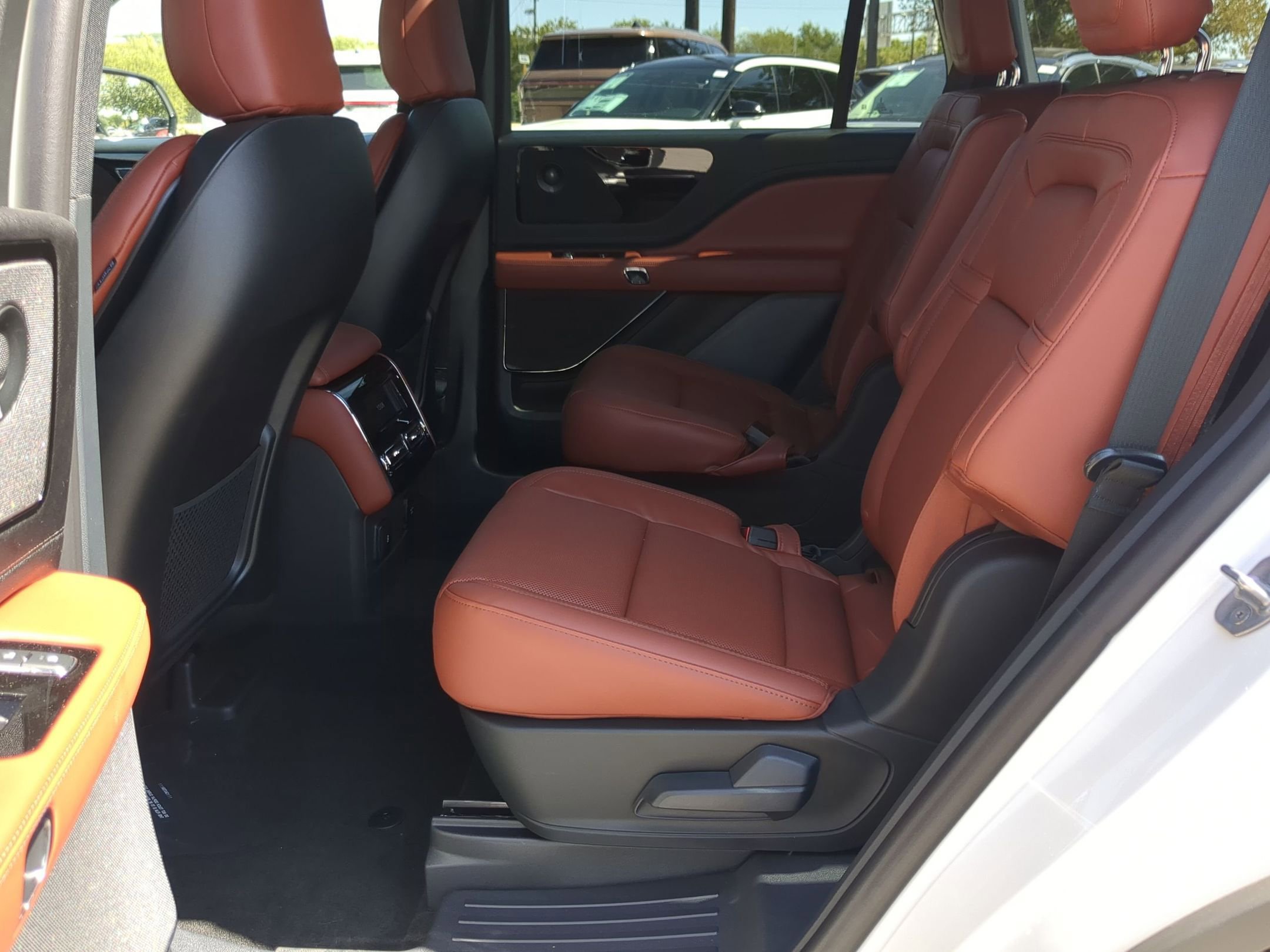 New 2025 Lincoln Aviator Reserve image 22