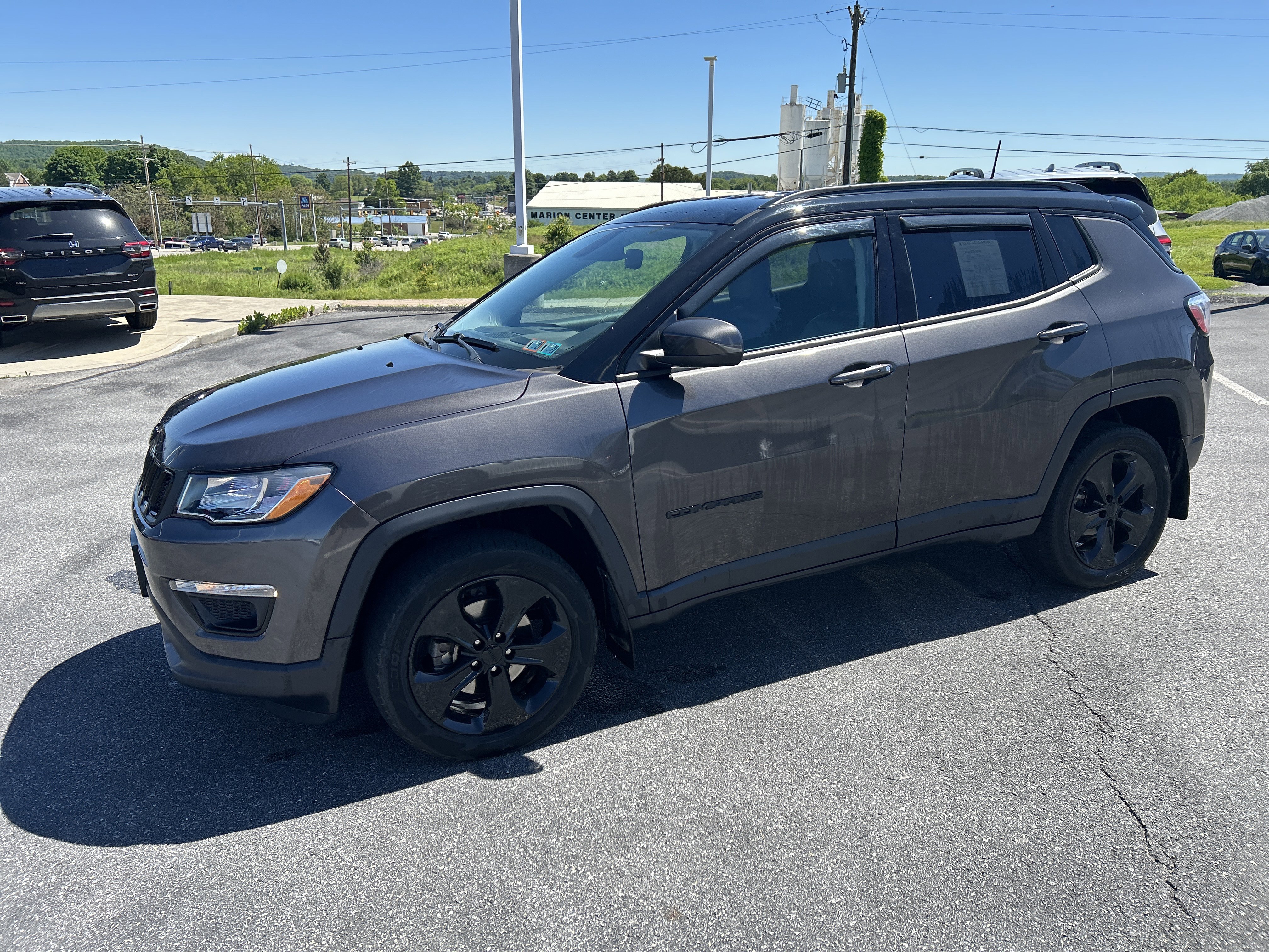 Used 2019 Jeep Compass Latitude AWD/4WD image 11