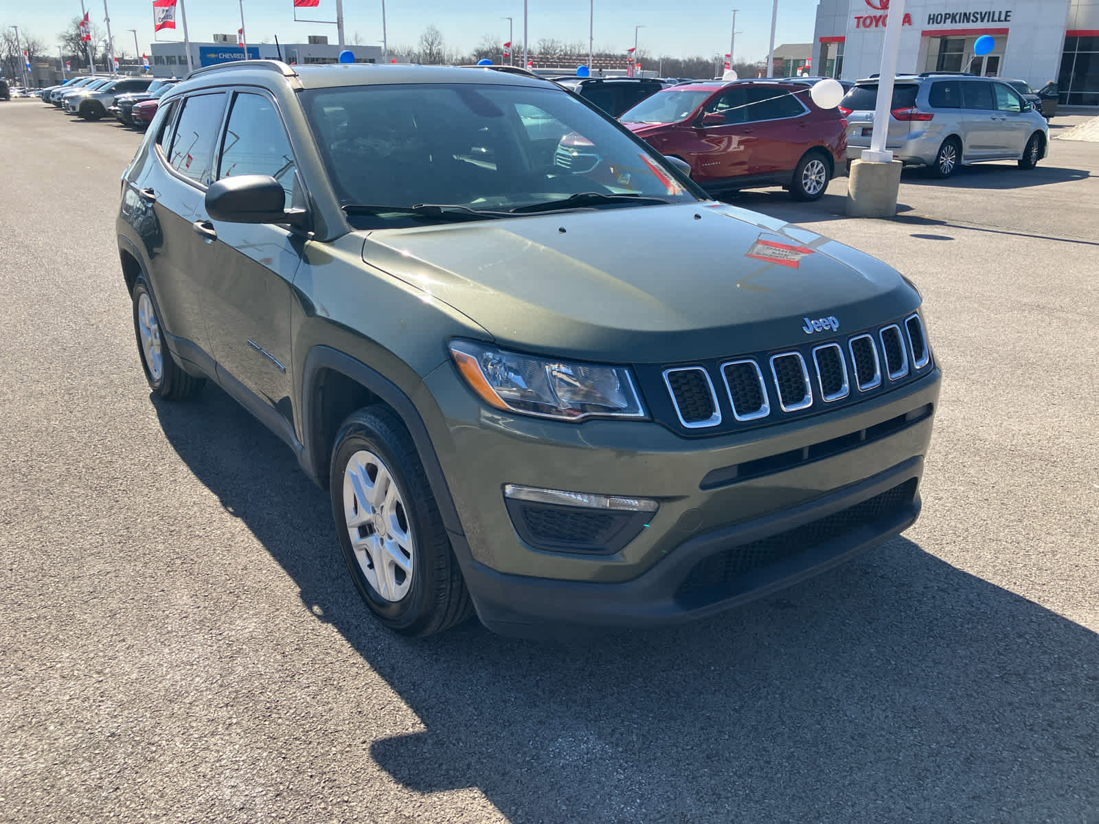 Used 2017 Jeep Compass Sport w/ Tech Group image 2