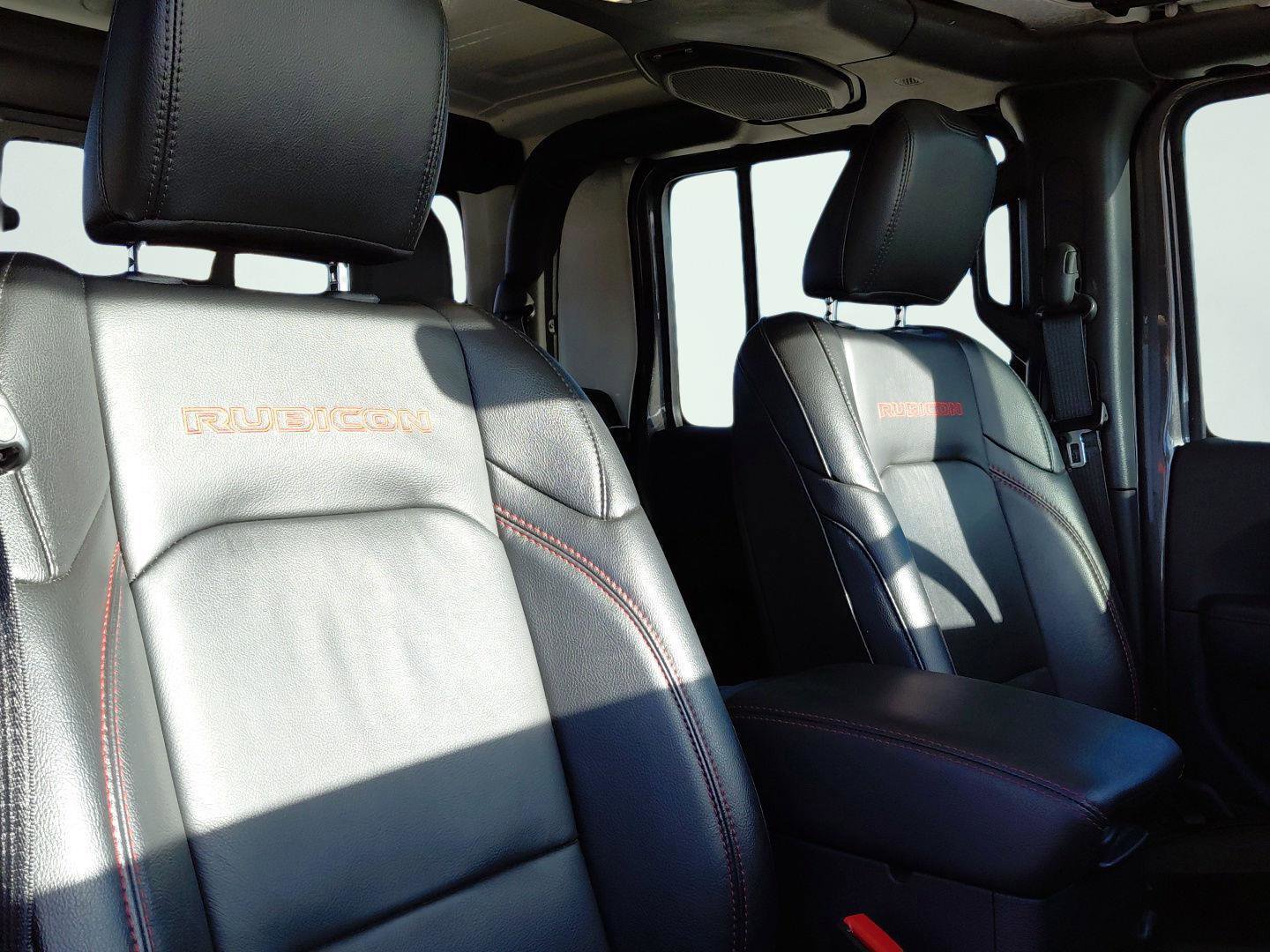 Used 2021 Jeep Gladiator Rubicon image 12