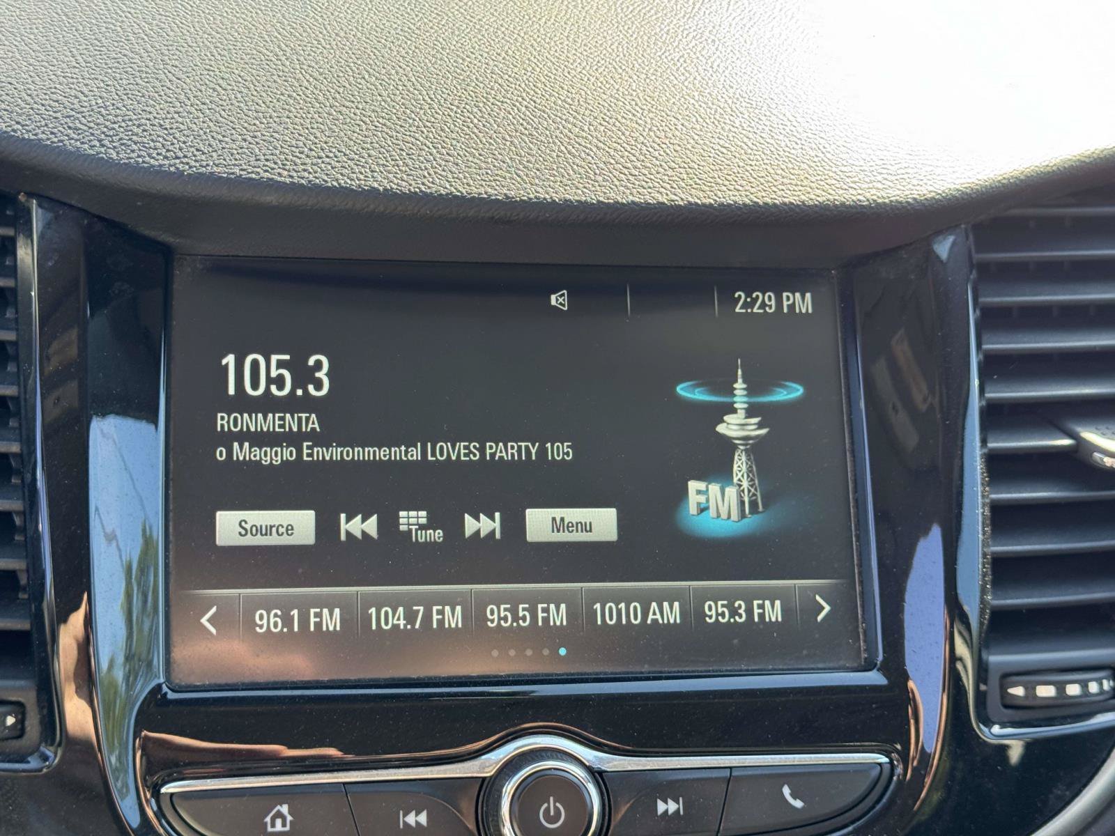 Used 2017 Chevrolet Trax LS AWD/4WD image 20
