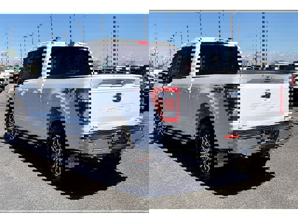 Used 2021 Ford F150 Lariat w/ Equipment Group 501A Mid image 13