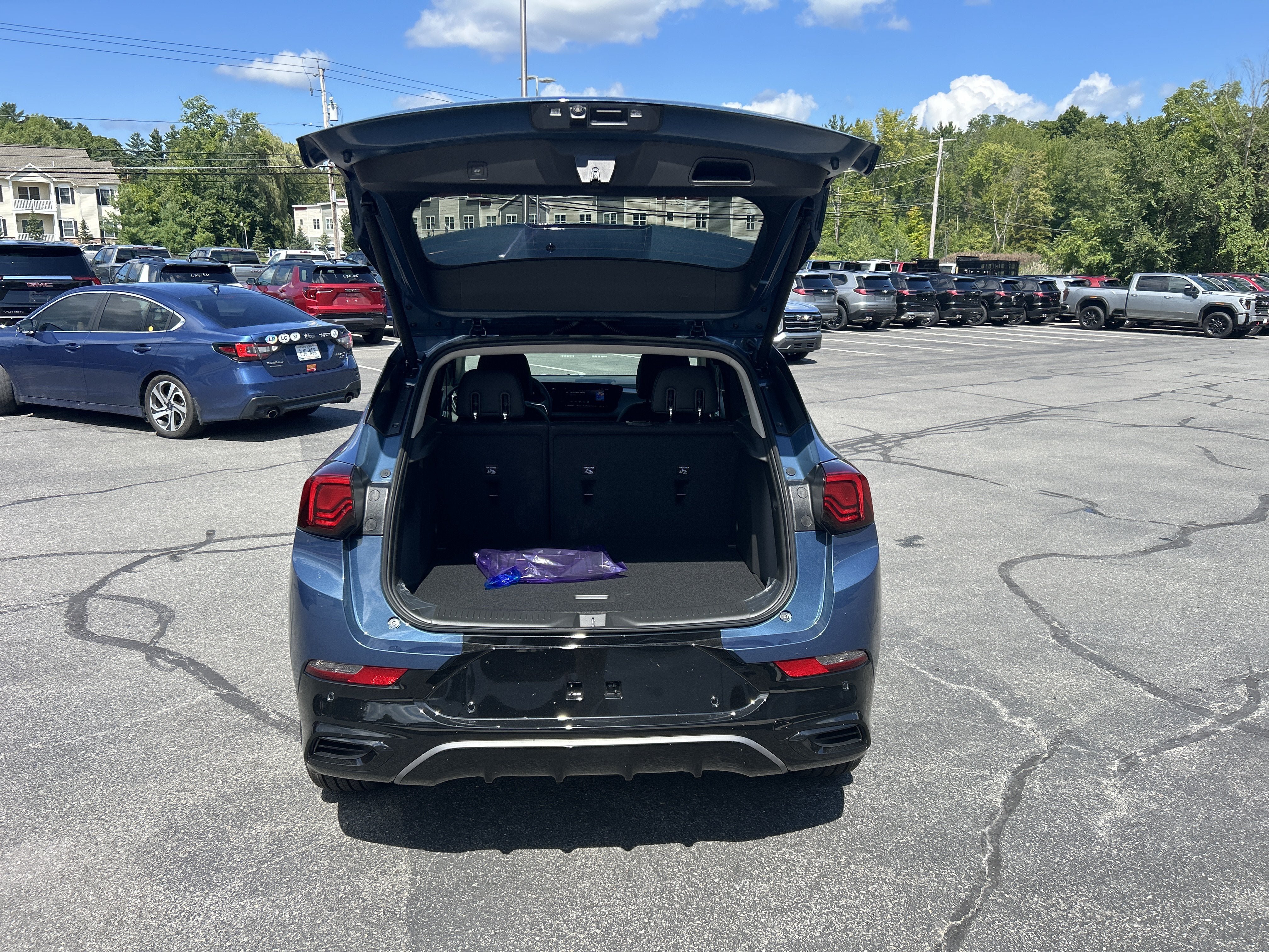 New 2026 Buick Encore GX Sport Touring w/ Advanced Technology Package AWD/4WD image 10