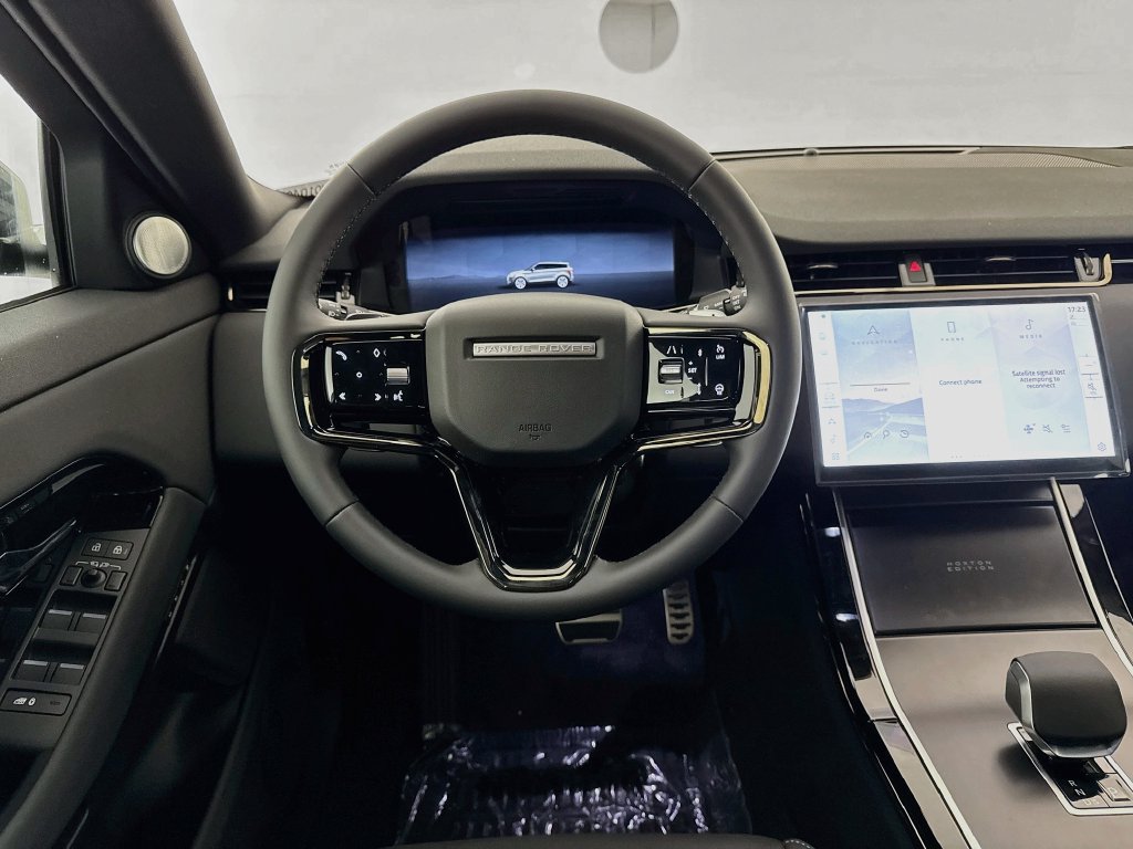 New 2026 Land Rover Range Rover Evoque Hoxton AWD/4WD image 23