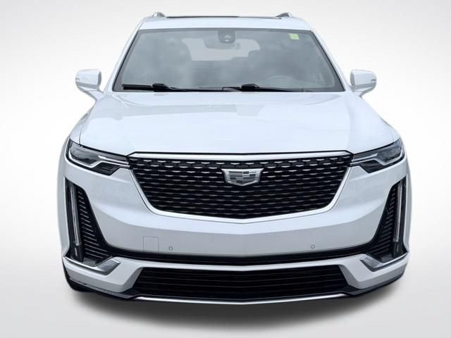 Used 2024 Cadillac XT6 Luxury w/ LPO, Floor Liner Package AWD/4WD image 2