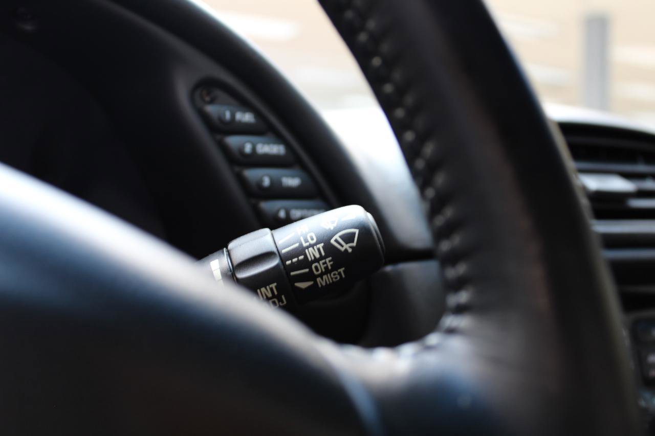 Used 2003 Chevrolet Corvette Z06 w/ Memory Package, 3 Drivers image 29