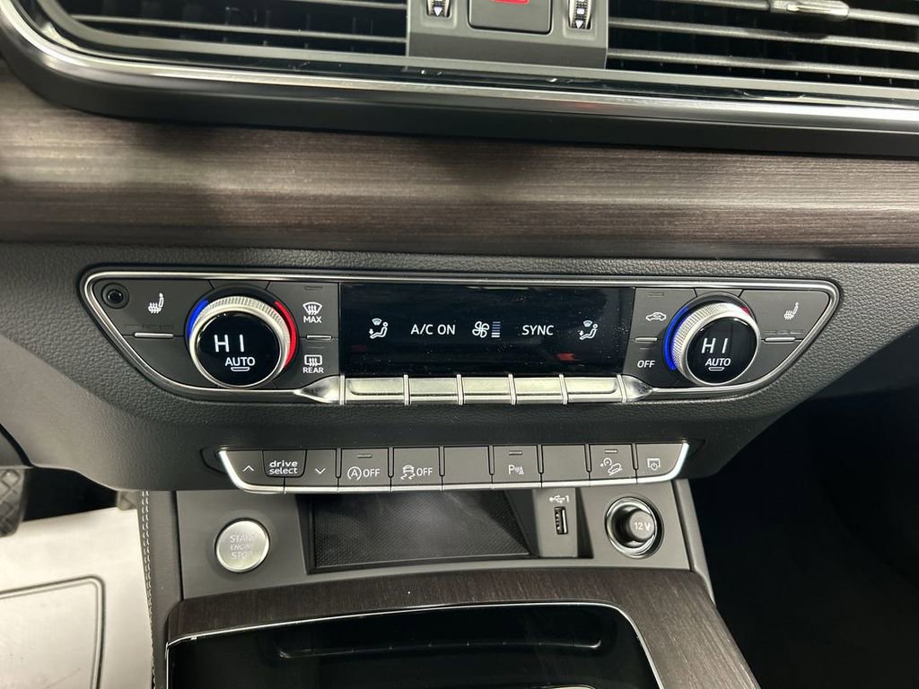 Used 2023 Audi Q5 2.0T Premium Plus w/ Premium Plus Package image 17