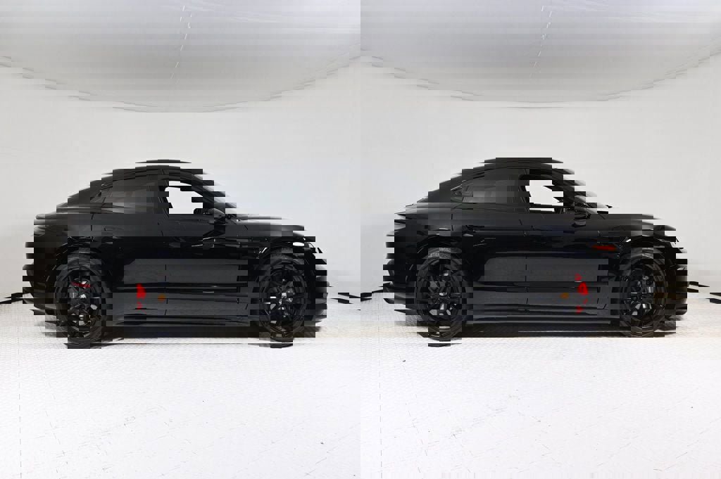 Used 2025 Porsche Taycan 4S image 8