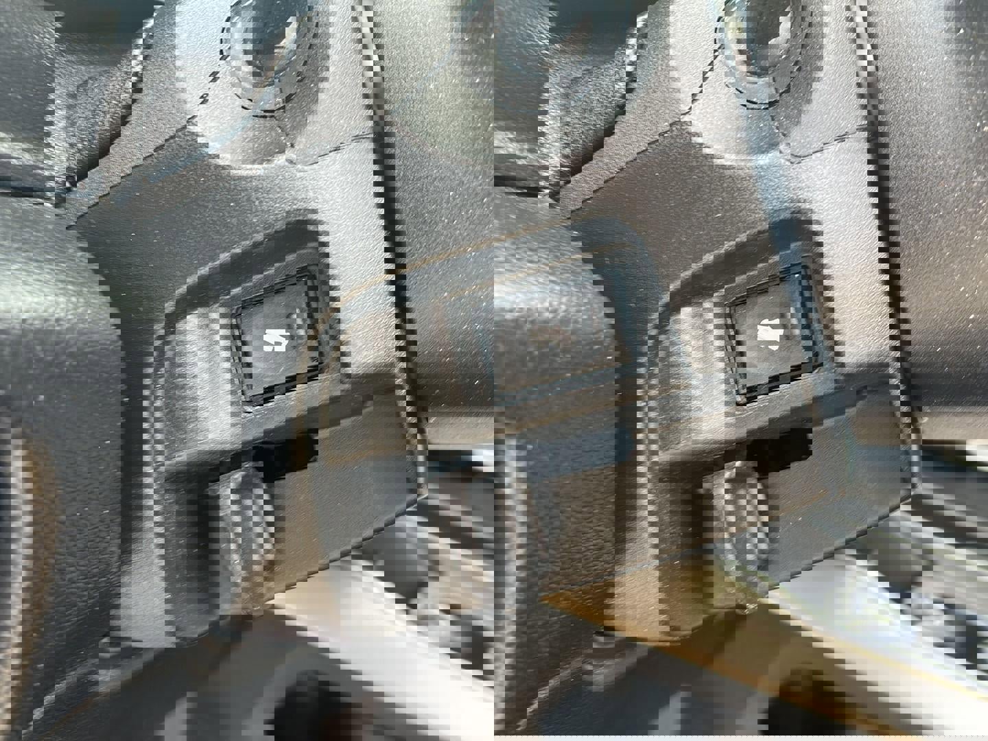 Used 2019 RAM 2500 Laramie image 22